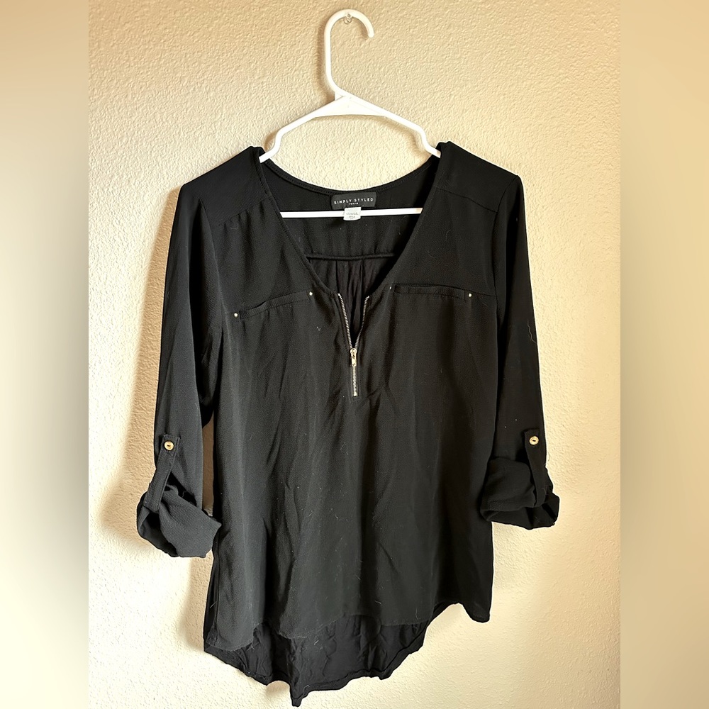 Simply Styled Women’s dress shirt